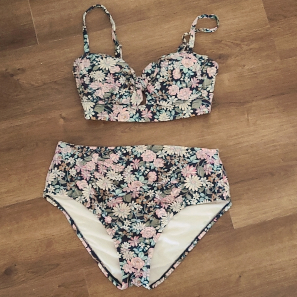 Kona Sol Bikini